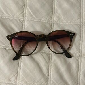 Vintage Ray Ban Tortoiseshell Sunglass